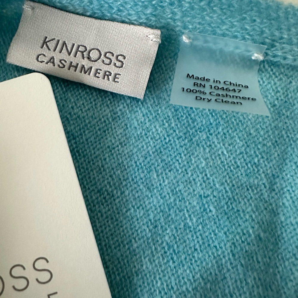 NWT Kinross Cashmere Twist Stitch Poncho - Picture 4 of 6